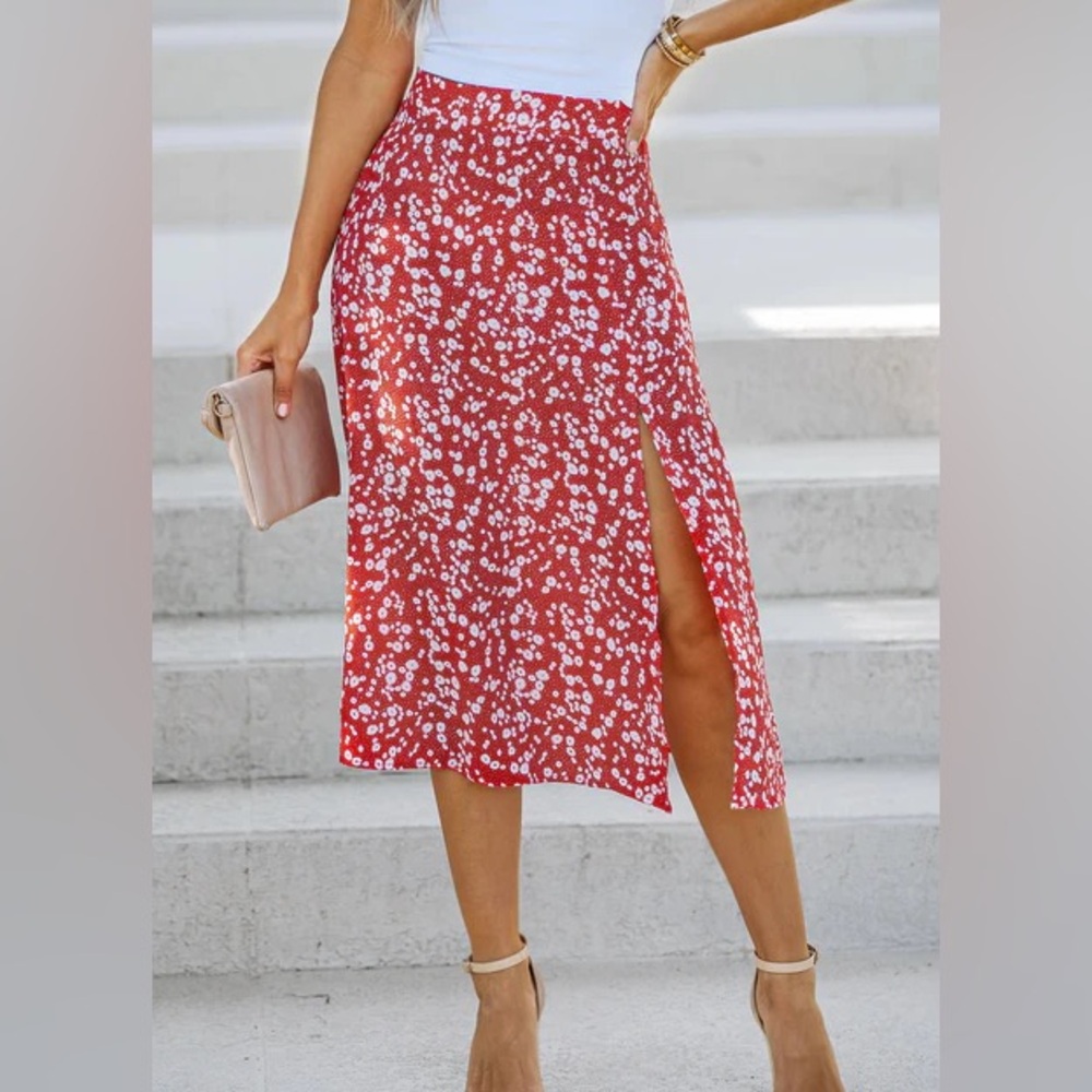 Cupshe Red Floral A-Line Midi Skirt with Slit